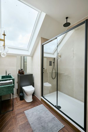Harrow Hideout image 7