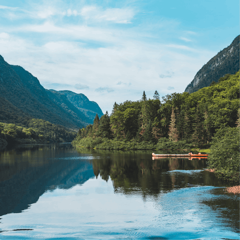 Explore the tranquil lakes of Quebec – just steps away from the cabin