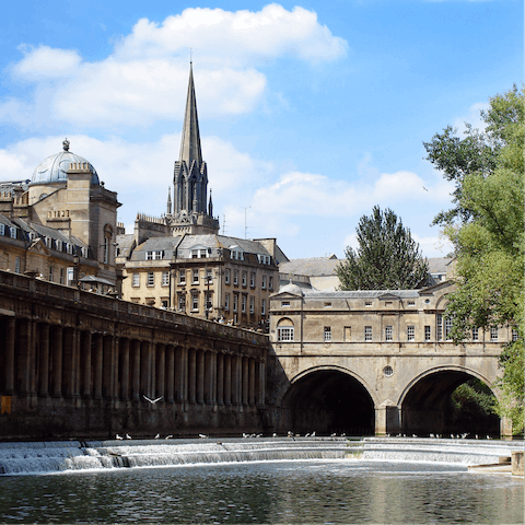 Stay within a five-minute walk of Bath Abbey and the Roman Baths