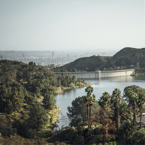 Head to the scenic Lake Hollywood Reservoir, less than a mile away