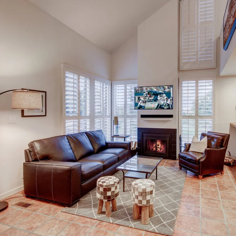 Make it extra cosy next to the fireplace