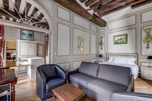 Bookish Retreat image 9
