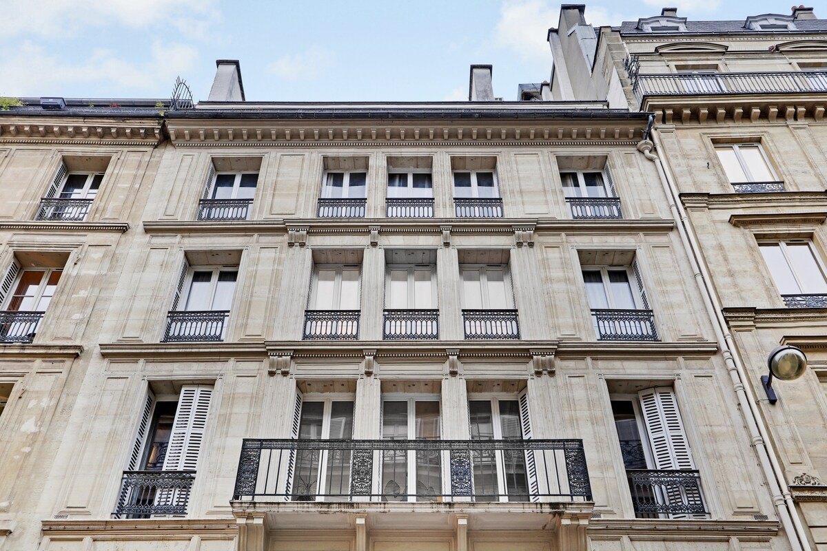 Maison Grey