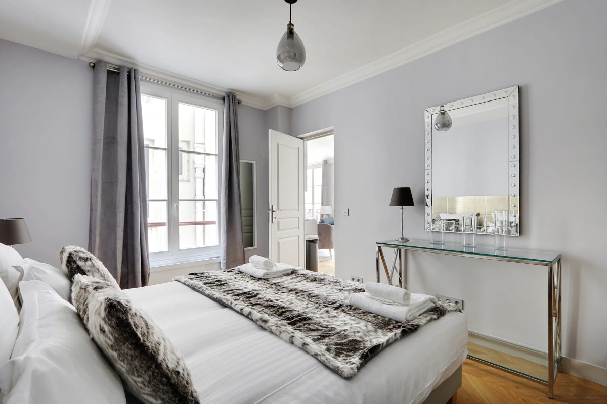 Maison Grey