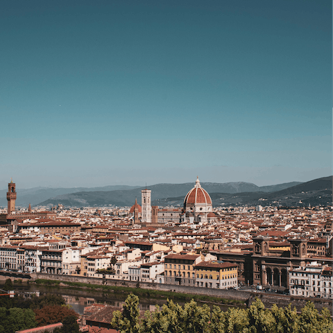 Go for a day trip to Florence, just 15-km from the home