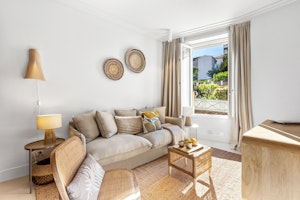 Lively Hideaway image 8