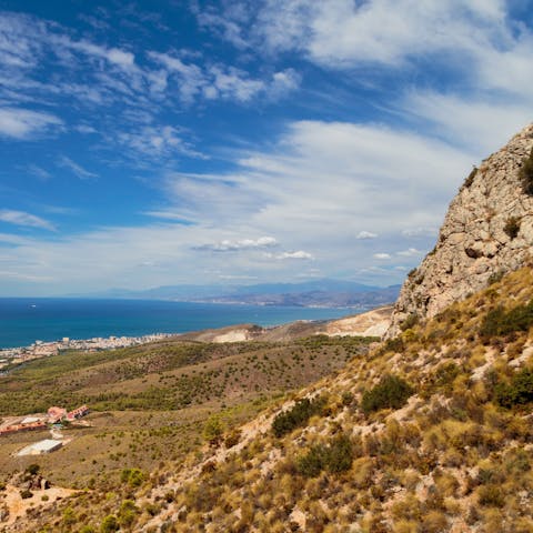 Drive to the beaches of the Costa del Sol in ten minutes