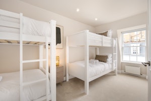 Belgravia Mews House image 13