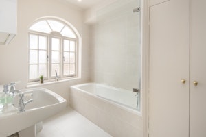 Belgravia Mews House image 4