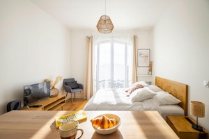 Madeleine Mornings image 3