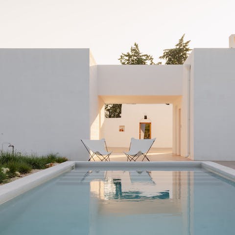 Cool off from the southern Italian heat in the private pool