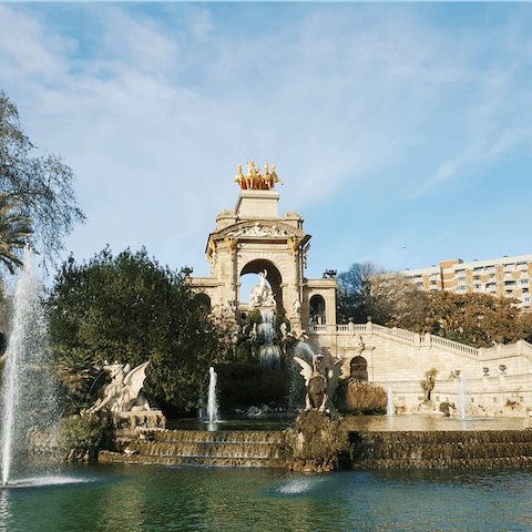 Take a leisurely stroll through Ciutadella Park – a seven-minute walk away