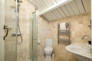 Oak Haven image 13