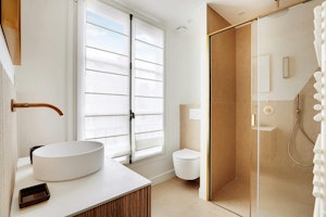 French Whisper image 11