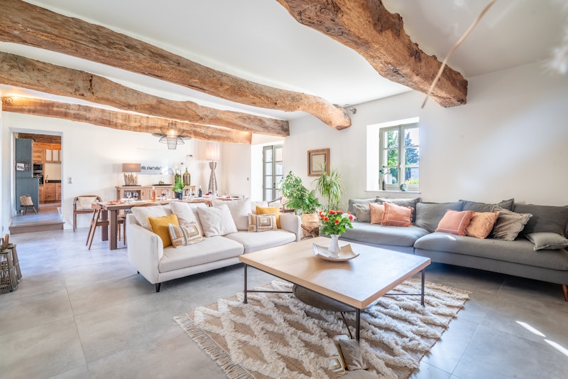 Luberon Love main image