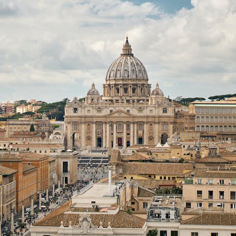 Visit Vatican City, 1 kilometre away