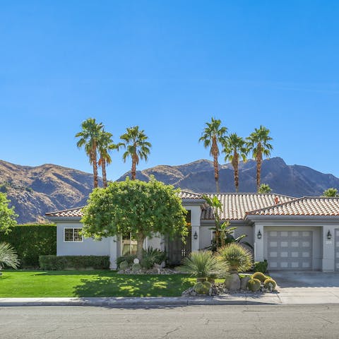 Live it up in your Palm Springs sanctuary, set against the stunning backdrop of the San Jacinto Mountains