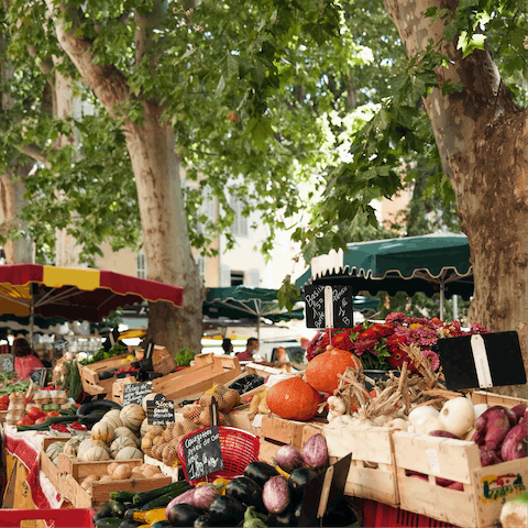 Find fresh local produce in one of the farmers' markets