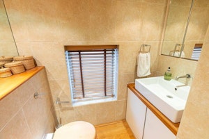 The Fulham Charm image 3