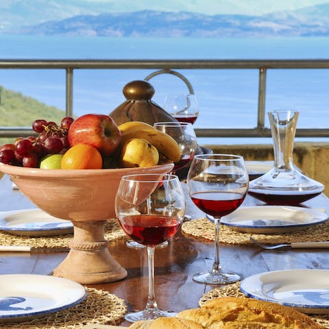 Dine on alfresco meals overlooking the sparkling ocean 