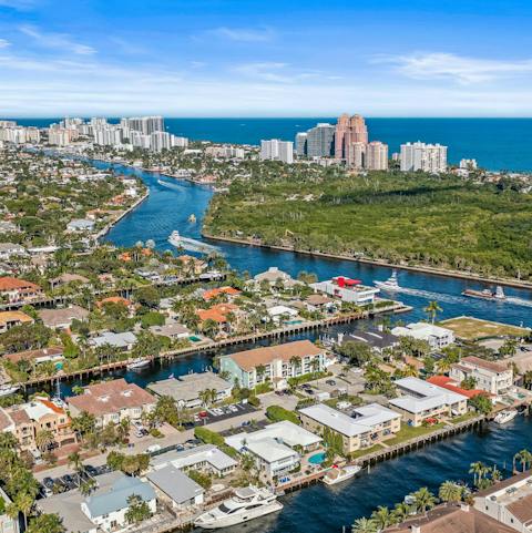 Explore Fort Lauderdale by paddleboard or kayak straight from the dock