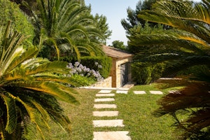 Panoramic Provence Views image 13