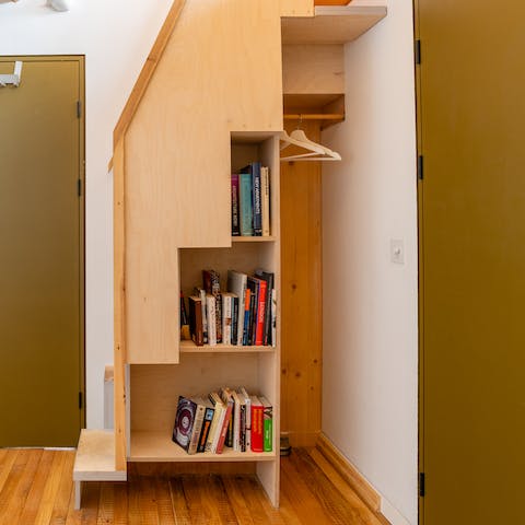 Pick a holiday read from quirky bookshelves built into the home
