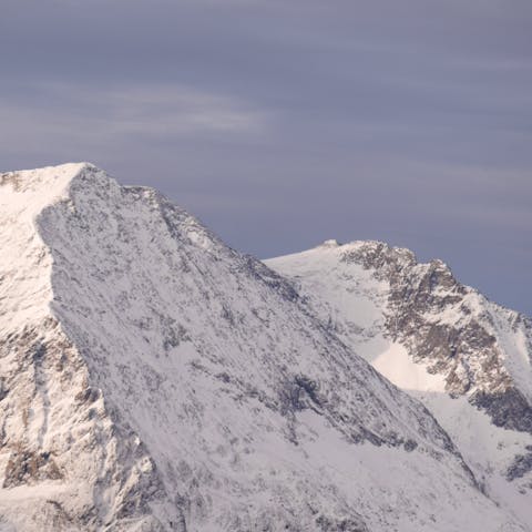 Stroll a couple of minutes to the ski lifts and hit the slopes