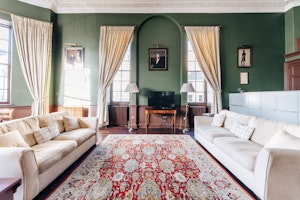 Mahogany Chambers image 15