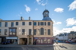 Mahogany Chambers image 9