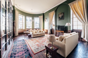 Mahogany Chambers image 7