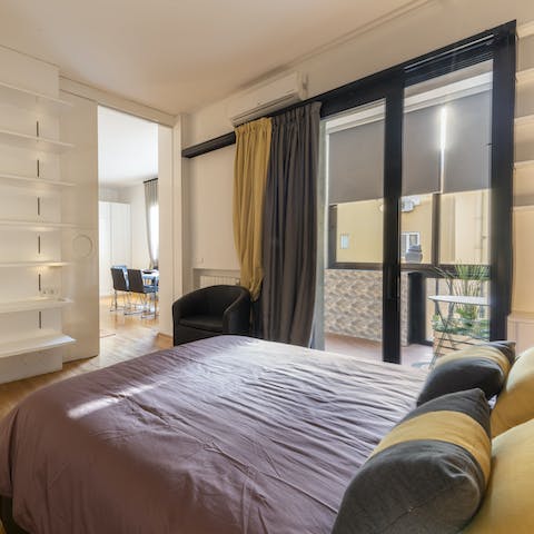 Wake up with the sun in the master bedroom