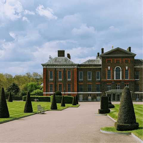 Spend an afternoon strolling through nearby Kensington Gardens