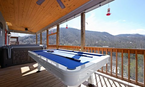 Roaring River Lodge