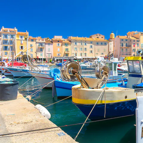 Walk down to Saint-Tropez's colourful port, nineteen minutes from home