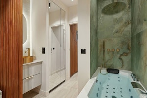 French Wonders image 9