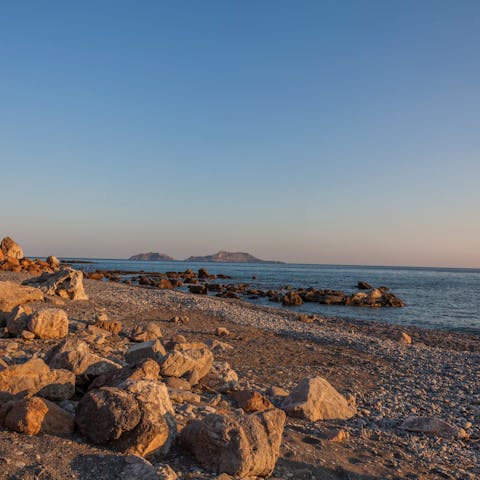 Treat yourself to a relaxing stay on the beautiful shores of Agios Pavlos