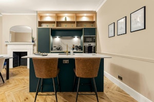 Belsize Beauty image 13