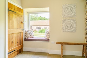 Wineberry Cottage image 2