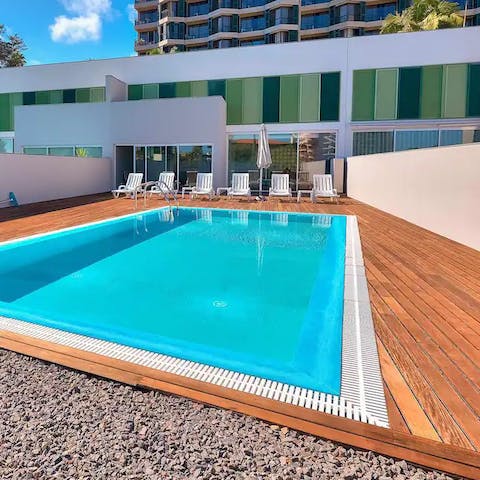 Refresh and revive yourself when the heat turns up in the private pool