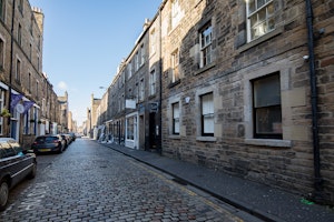 A Sandstone Stay image 9