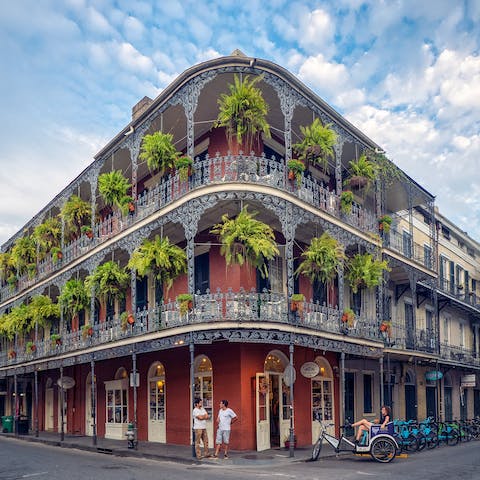 Take the leisurely twenty-minute walk to the evocative French Quarter or catch a taxi and arrive in five