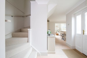 Arch & Courtyard image 3