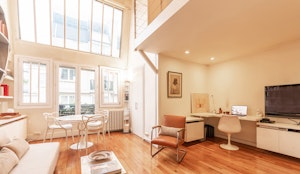Modernist Muse image 2
