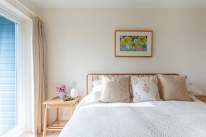 Your Blue Room image 12