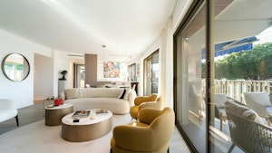 Cap d'Antibes Noon image 6