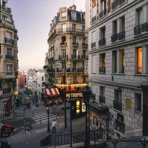 Become acquainted with the romantic Parisian streets that surround your home
