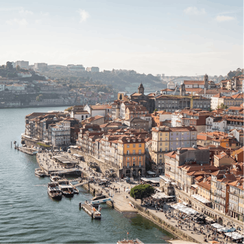 Stay in Porto's historic centre, close to landmarks like Mercado do Bolhão and Sé do Porto
