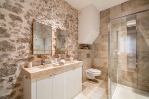 Antibes Sweetheart image 5