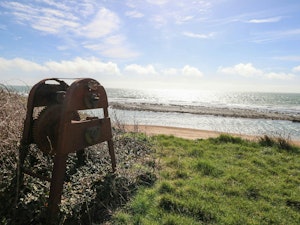 A Cottage by the Sea image 12
